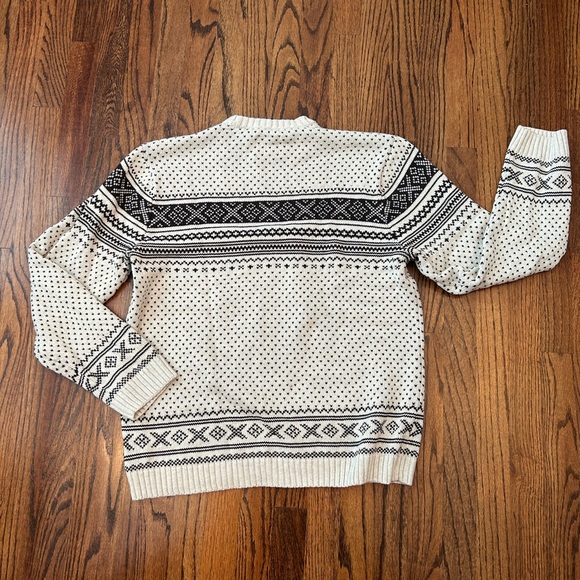 COZY Chaps sweater 🍁 - Picture 4 of 4